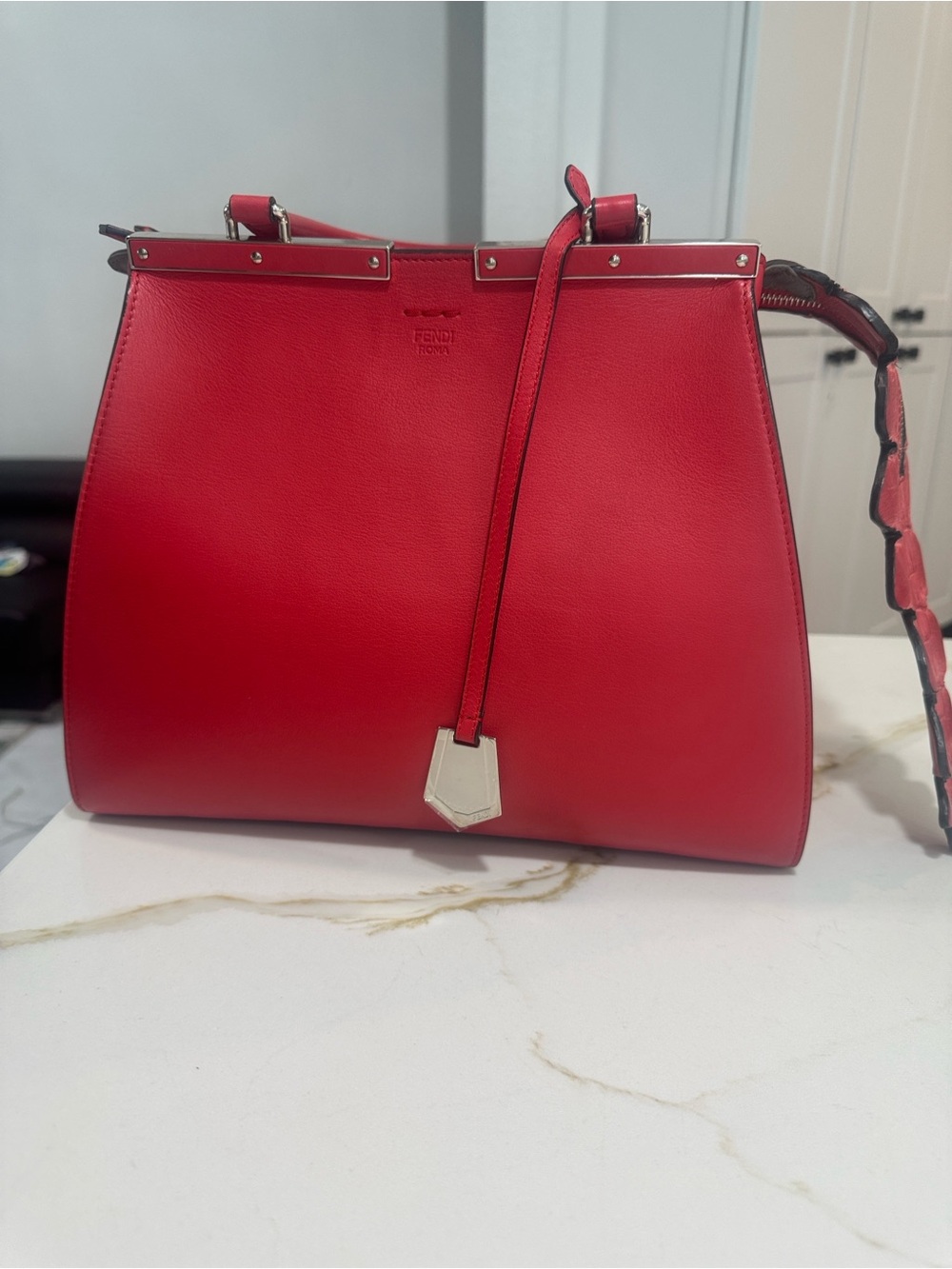 FENDI Feminine Structured Red Leather Tote